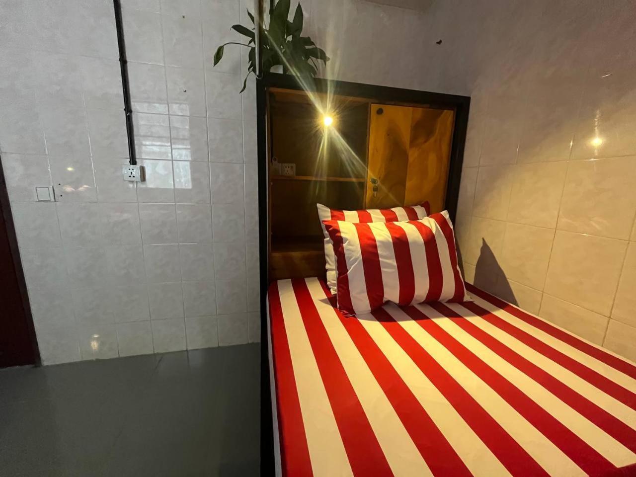 Por Chey Guesthouse Battambang Exteriér fotografie
